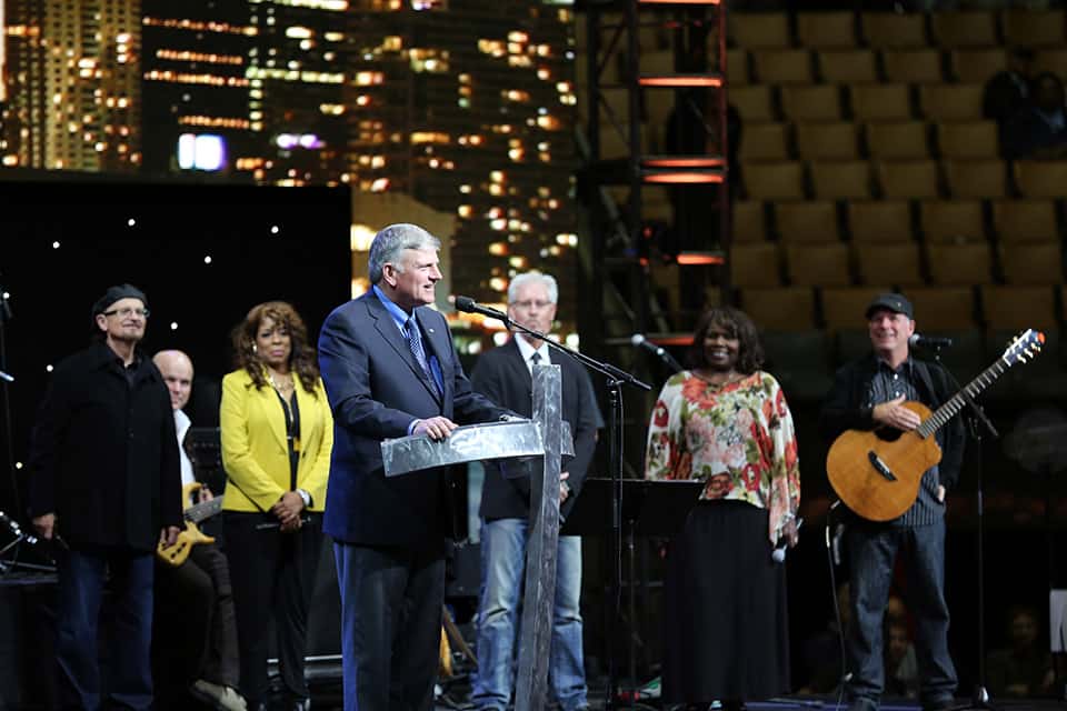 Franklin Graham with the Tommy Coomes Band