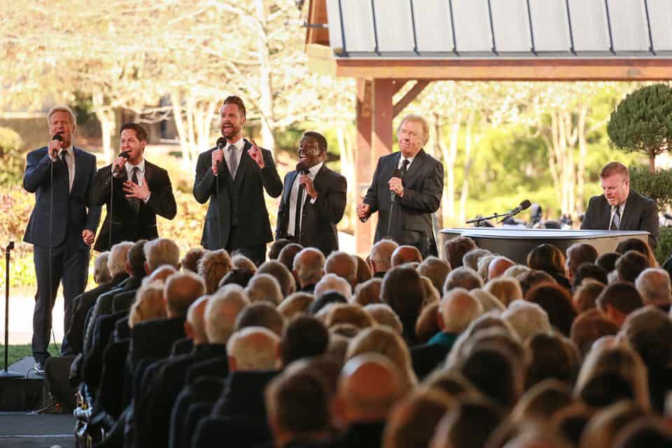 "Because He Lives" was one of six songs that Mr. Graham wanted played at his funeral. On Friday, the Gaither Vocal Band delivered a powerful rendition that prompted many an "Amen" from those in attendance.