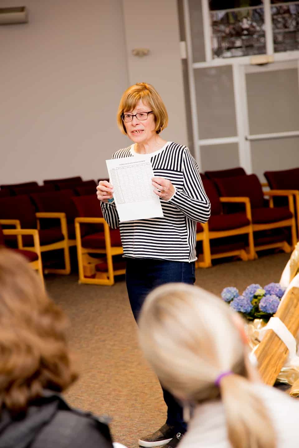 Marg Dick, a member of the Quinte Celebration of Hope prayer team, tells CLWC participants about the Celebration’s prayer opportunities.