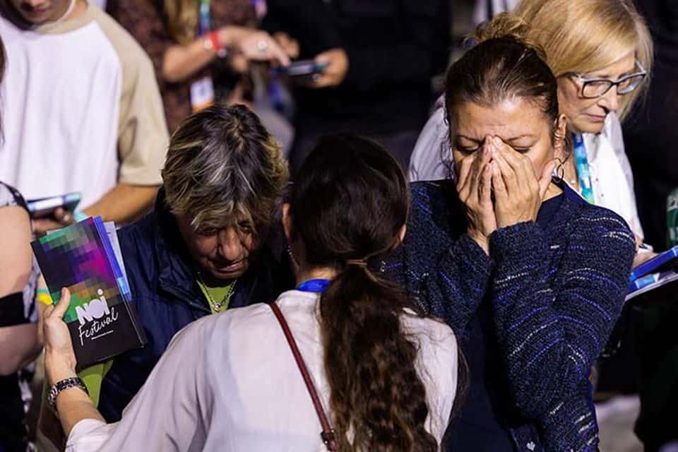 Saturday's Noi Festival with Franklin Graham ended with hundreds of people making decisions for Christ alongside trained prayer counselors who helped connect them to spiritual growth resources and a local church.