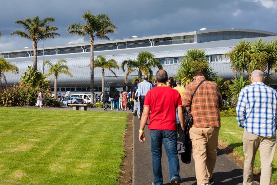 Auckland: More than 16,500 people attended the three-city God Loves You Tour with Franklin Graham in New Zealand. The final stop was held Saturday at The Trusts Arena in Auckland.