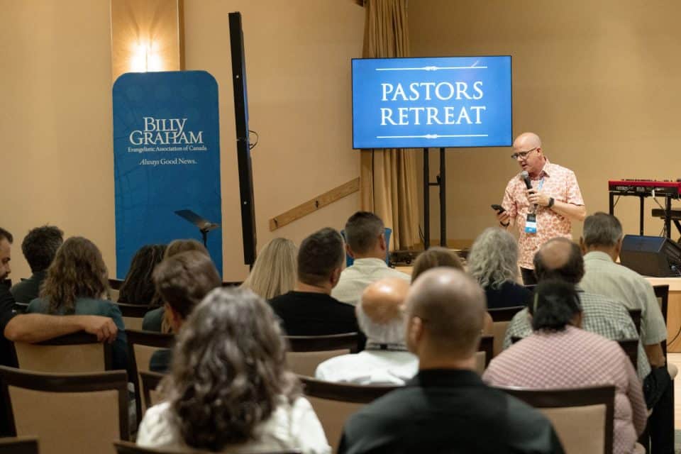 This May, about 100 pastors and spouses gathered near Vernon, BC, for three days of rest, renewal, and prayer. Will Graham will also be coming to this region to preach the Gospel on the Thompson-Okanagan Look Up Tour in October.