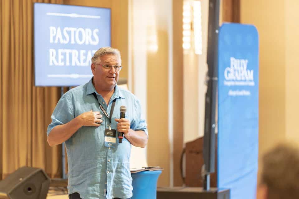Psychologist Ed Weiss equipped pastors with practical tools to help them deal with spiritual and mental health challenges arising from the COVID-19 pandemic.