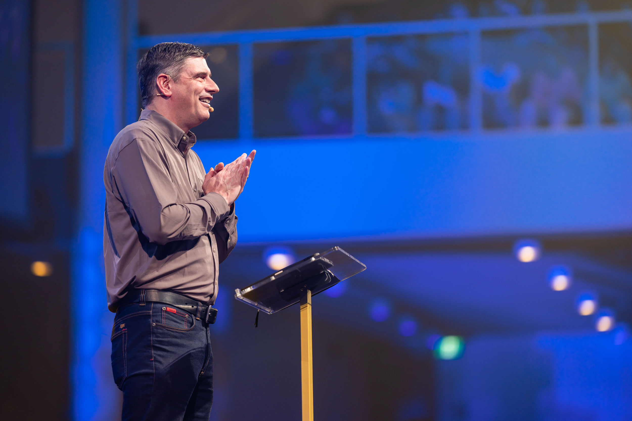 “God formed you. He knows everything about you. And He wants you to come home to Him tonight. Are you willing to do that?” Will Graham asked during his message.
